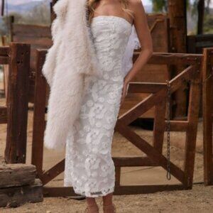NWT 12TH TRIBE Leilani White Floral Textured Strapless Dress
